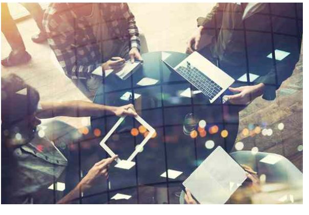 全面解決企業建站難題 微企點助企業快速搭建炫酷官網